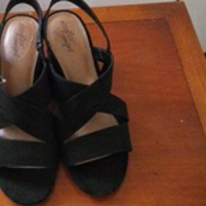 Another nice pair of sandals